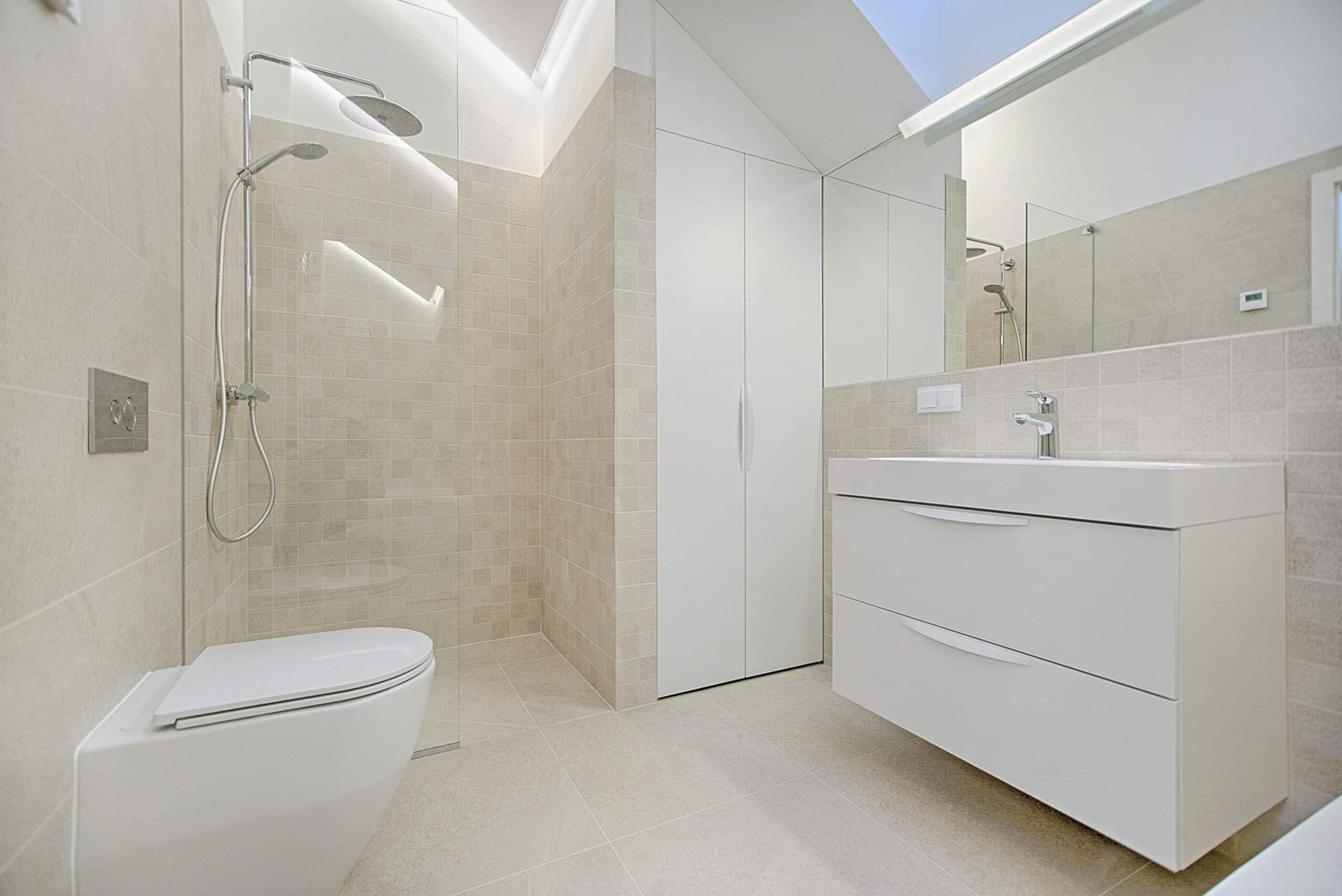 modern walk-in shower1
